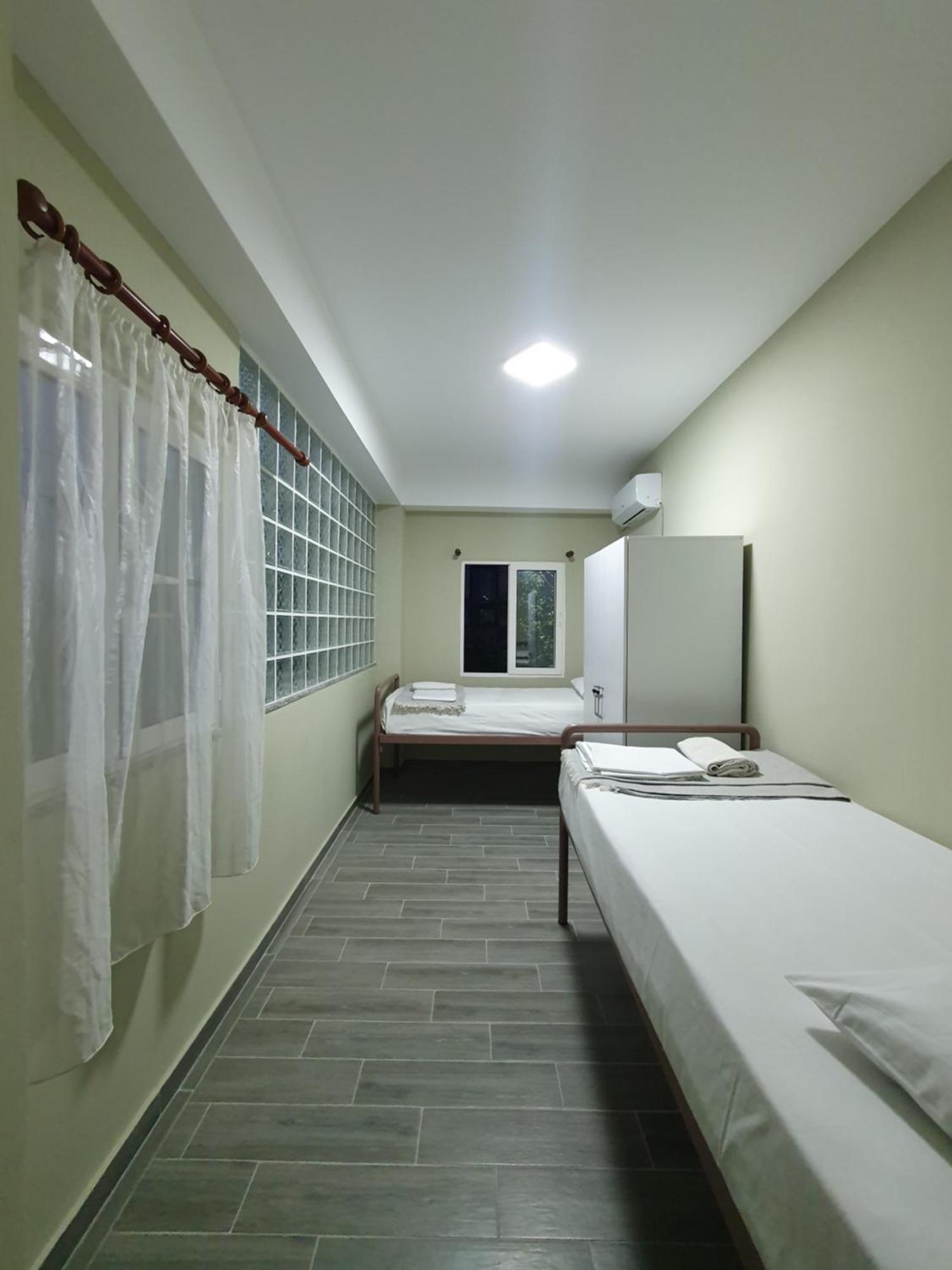 Klerichi Hotel Tirana Exteriör bild